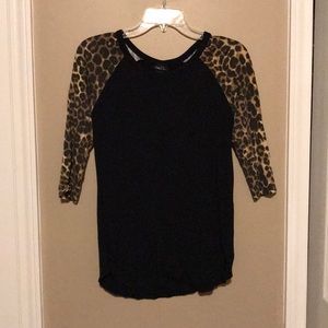 Quarter sleeve baseball Tee